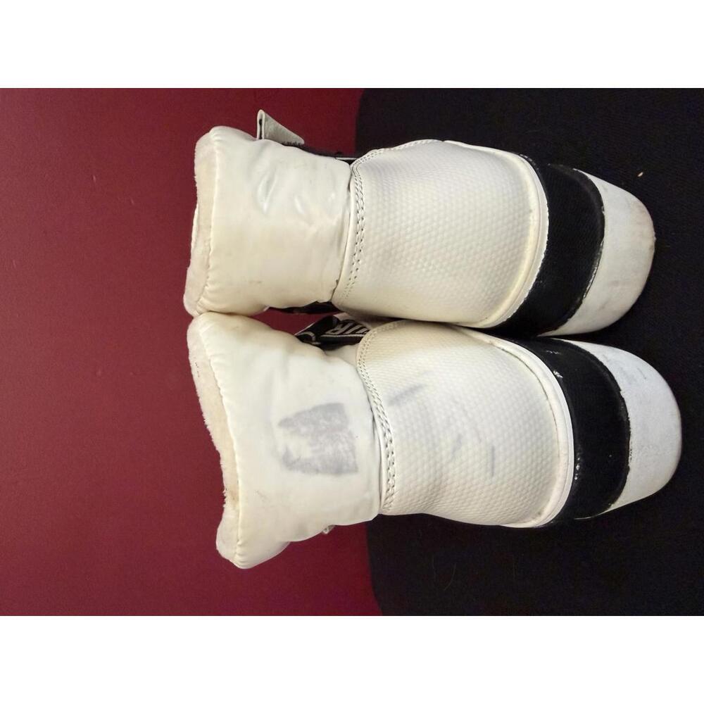 Juicy Couture Veronica White Black Size 8